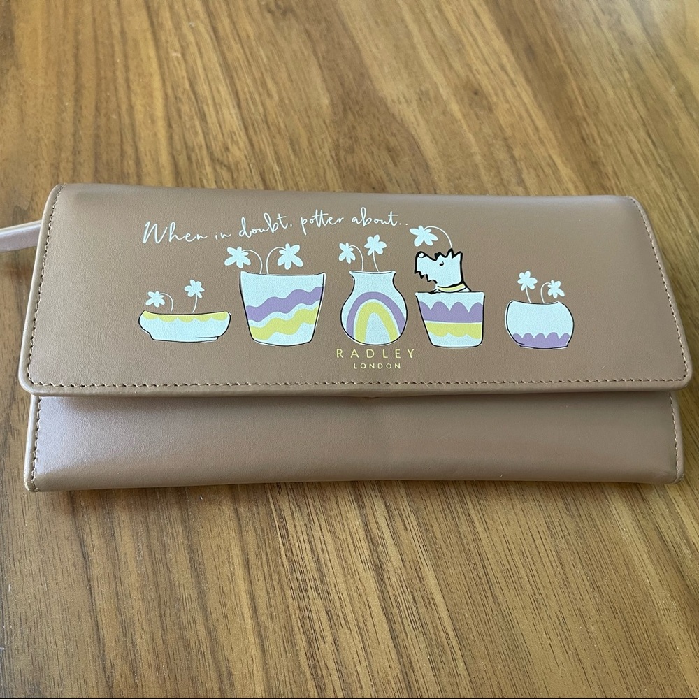 Radley London Potter About Leather Matinee Wallet